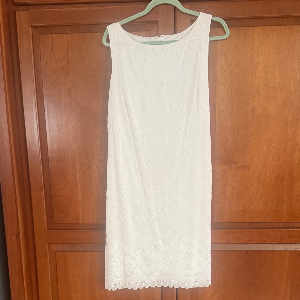 Eliza J White Labeled Dress